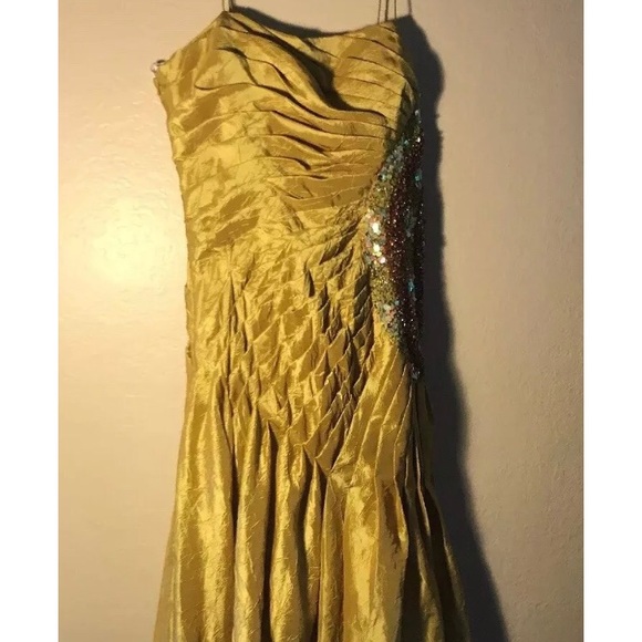 Bicici Gold Formal Evening Dress Size XXL - Picture 2 of 8